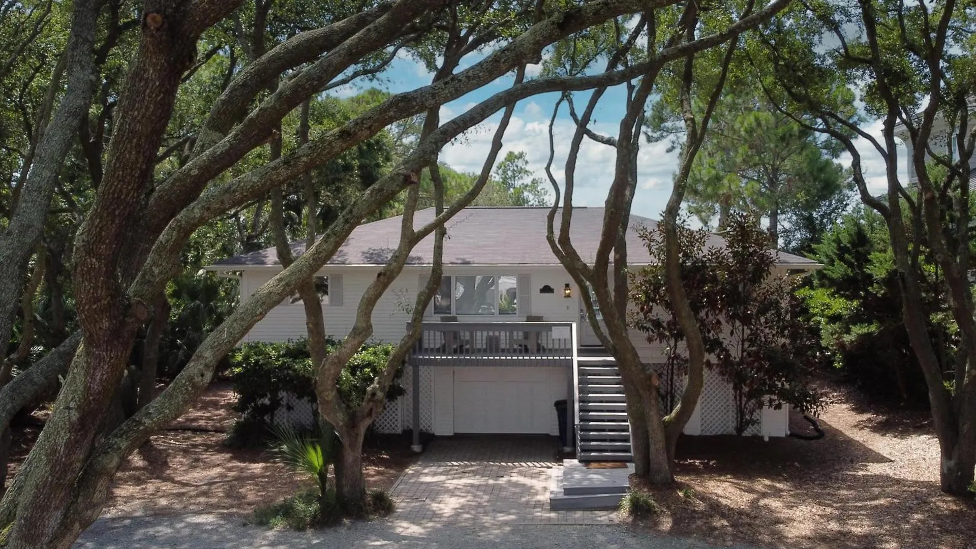 Holiday home 22 Sand Dollar Road | Koi Cottage Hilton Head Island United States